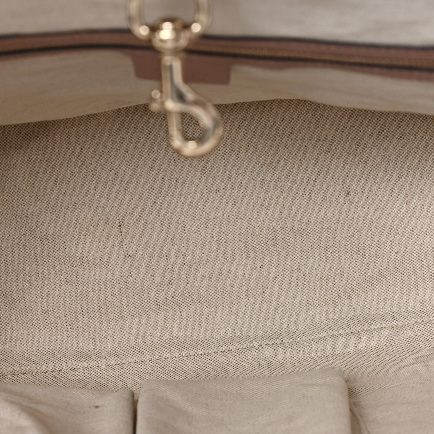 Patent Microguccissima Medium Nice Tote Dark Cipria