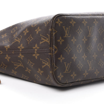 Louis Vuitton Monogram Neverfull MM 9 of 18