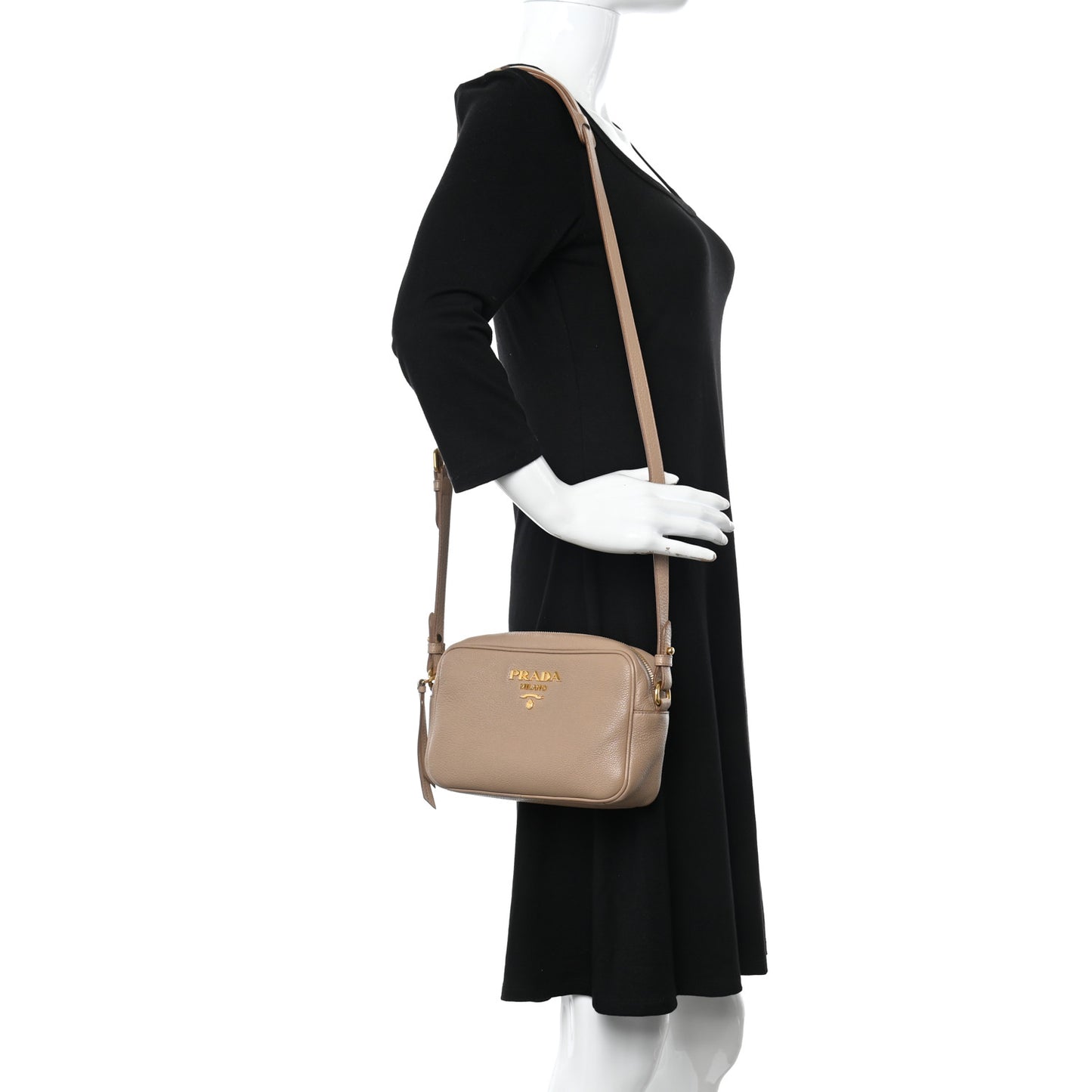 Vitello Phenix Camera Bag Cammeo