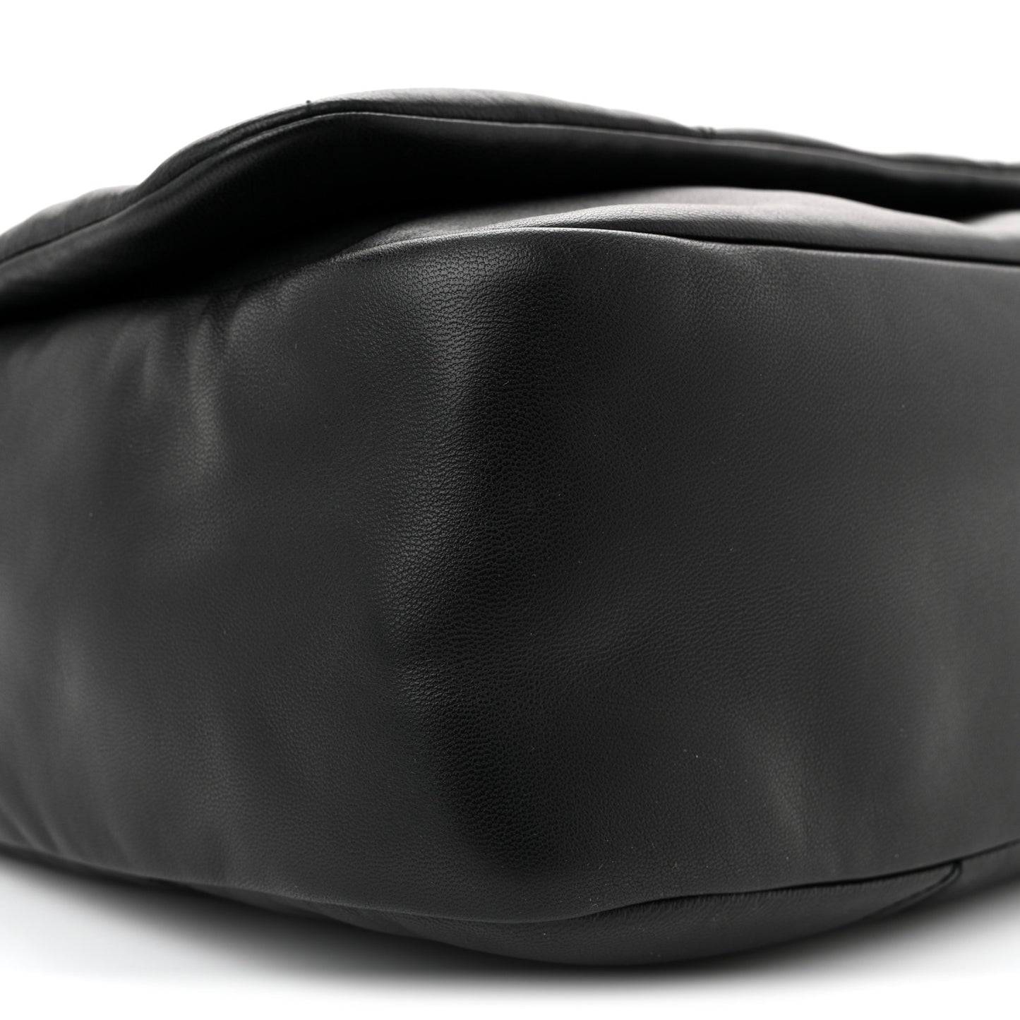 Lambskin Matelasse Monogram Medium Jamie 4.3 Black