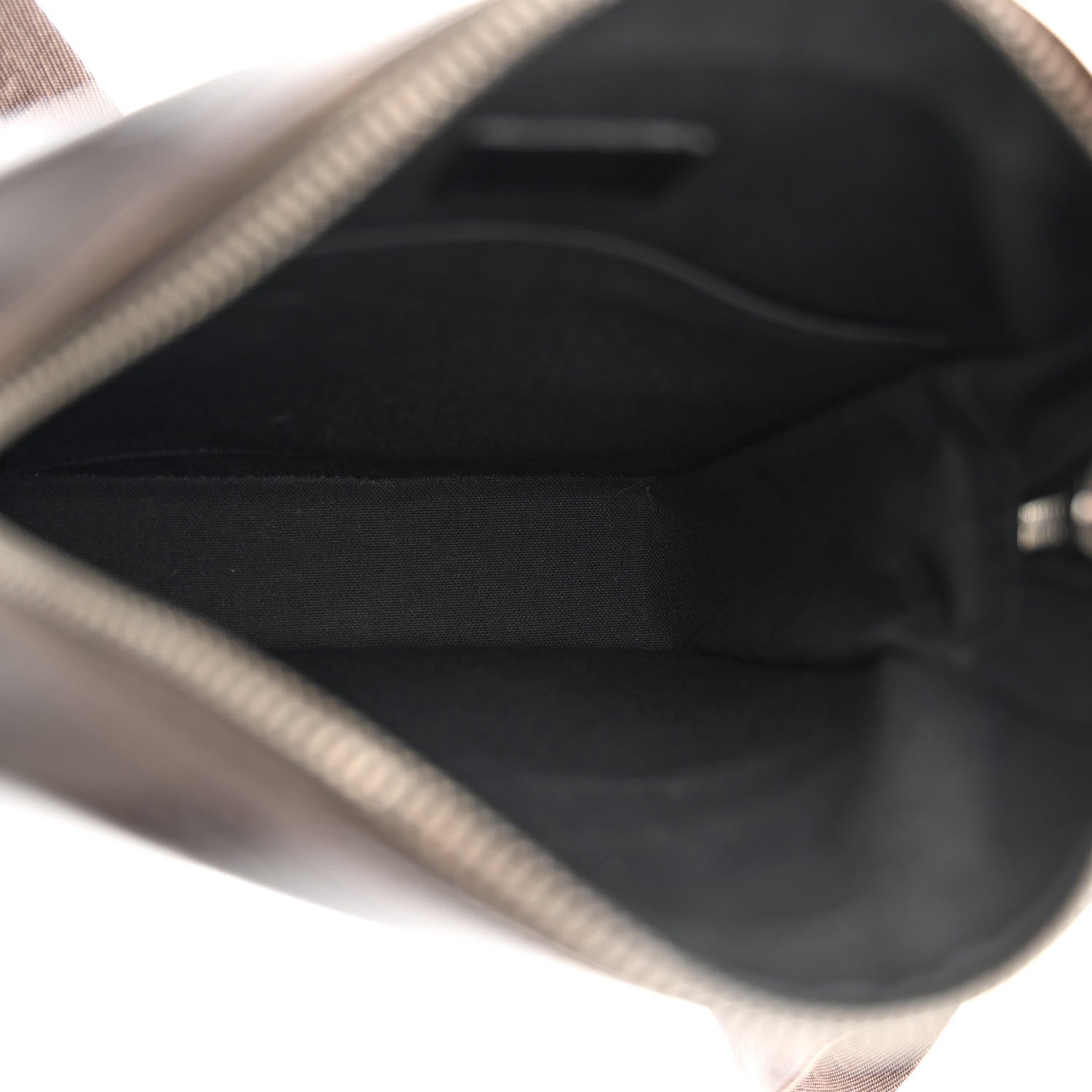 Louis Vuitton Monogram Glace Bobby Cafe 5 of 15