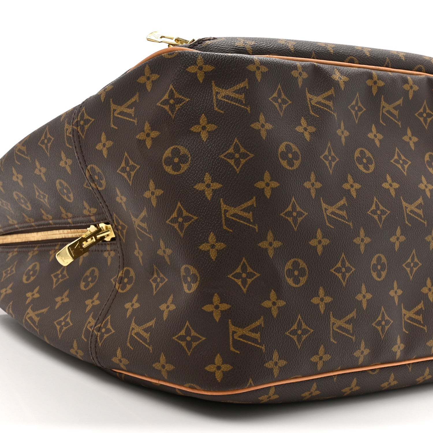Louis Vuitton Monogram Evasion Sports Bag 11 of 15