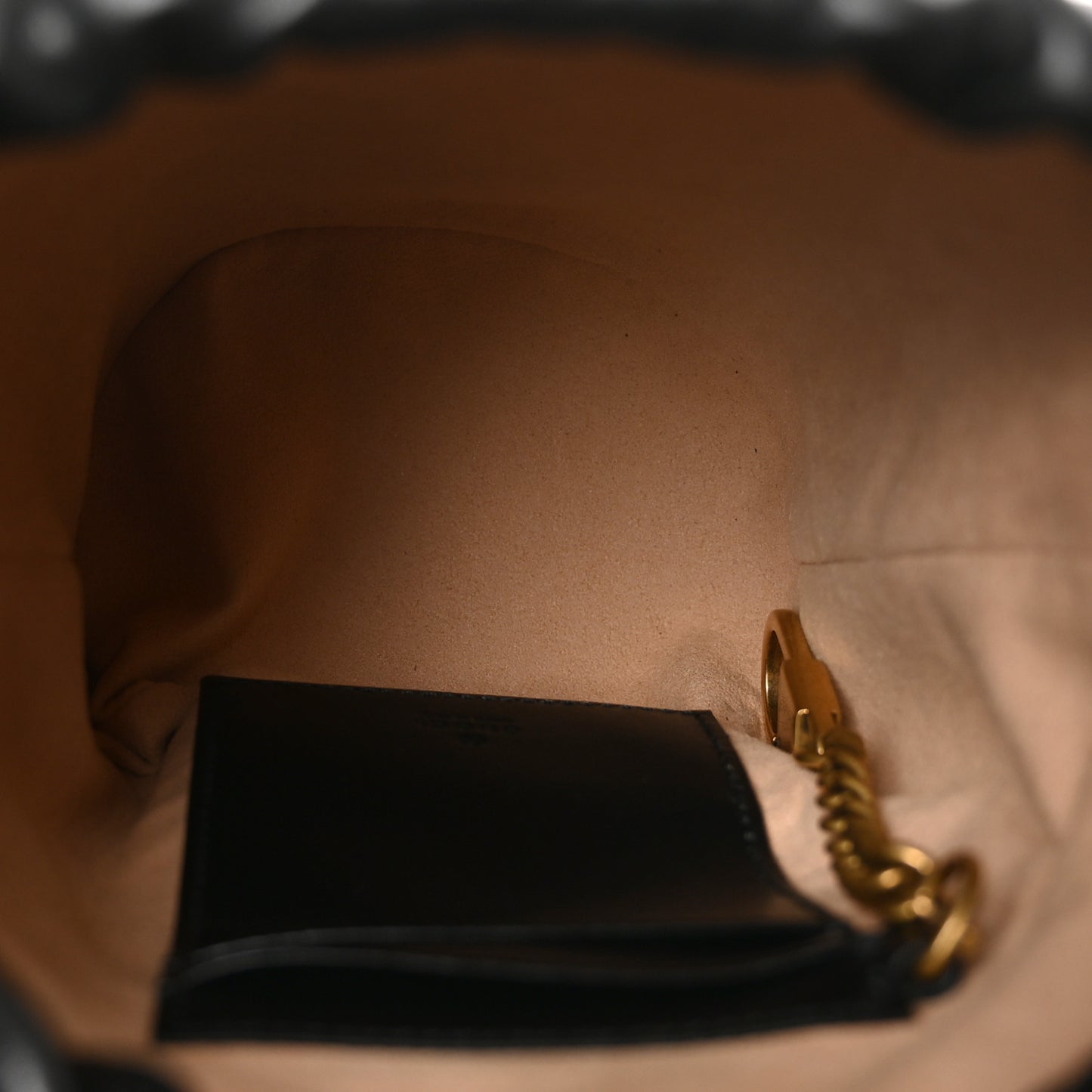 Calfskin Matelasse Mini GG Marmont 2.0 Bucket Bag Black