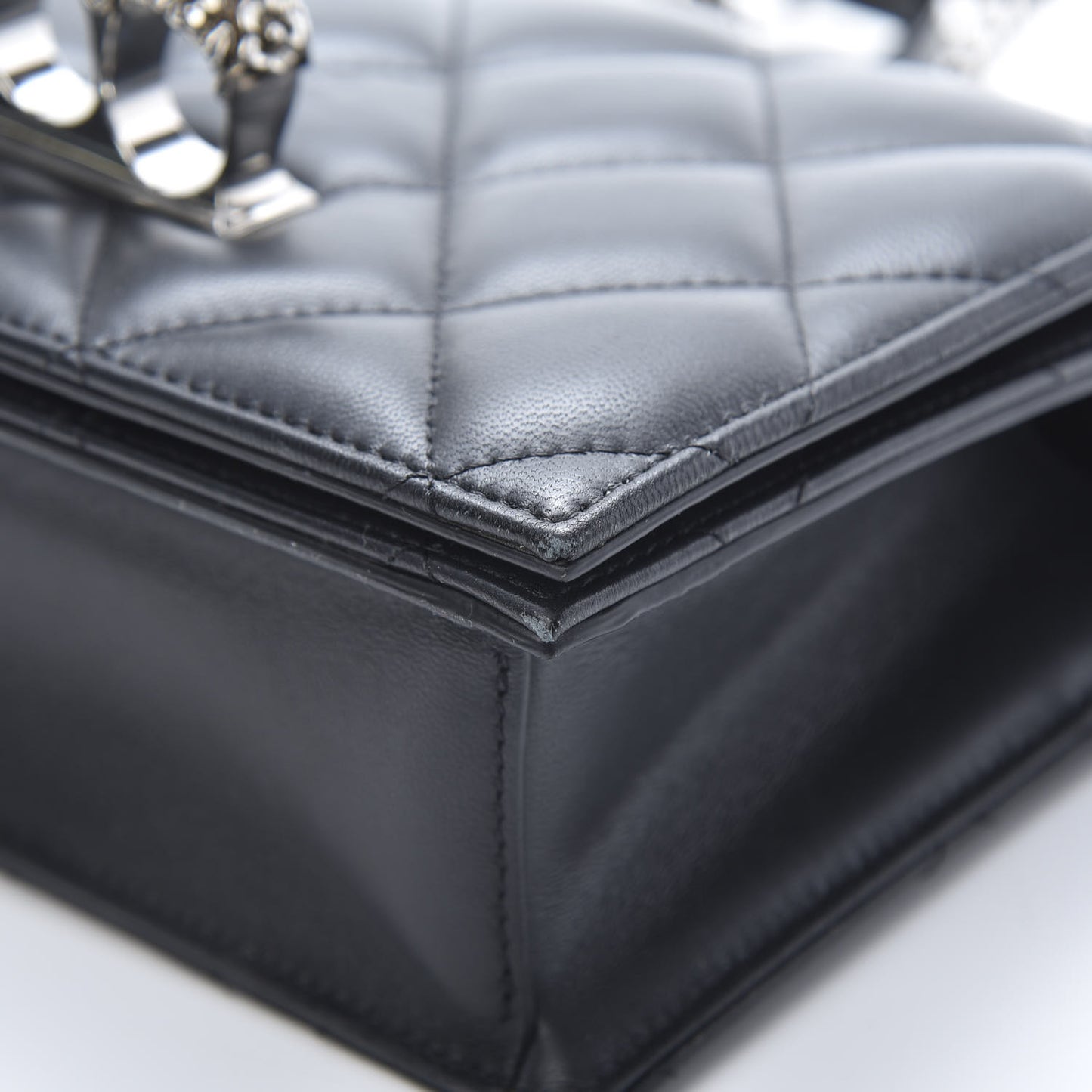 Lambskin Quilted Knuckle Shoulder Bag Black