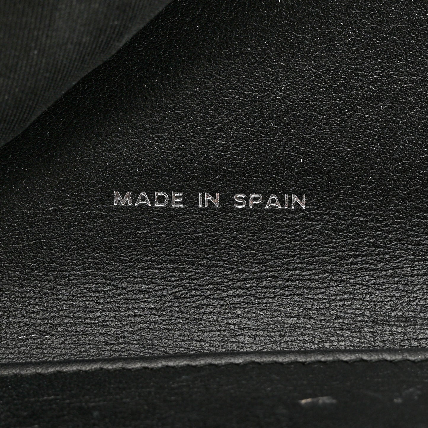 Caviar Quilted Compact Boy Wallet Black