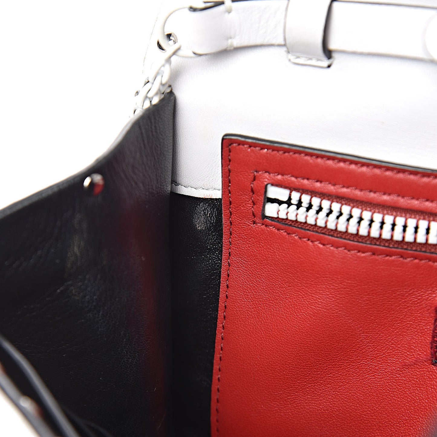 Lambskin Free Rockstud Spike Wallet on Chain Optic White