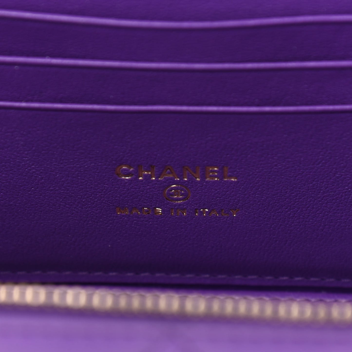Lambskin Quilted Small Top Handle Vanity Case With Chain Purple