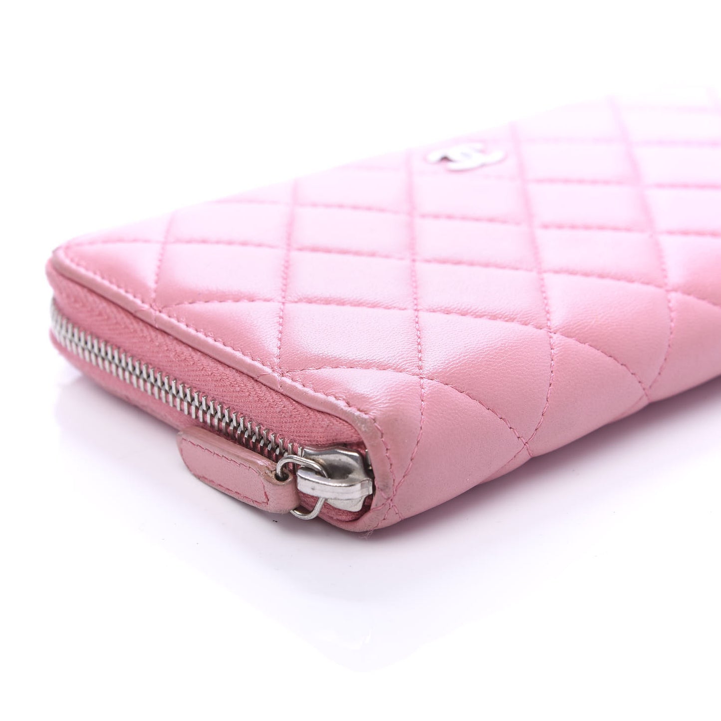 Lambskin Quilted Large Gusset Zip Around Wallet Light Pink