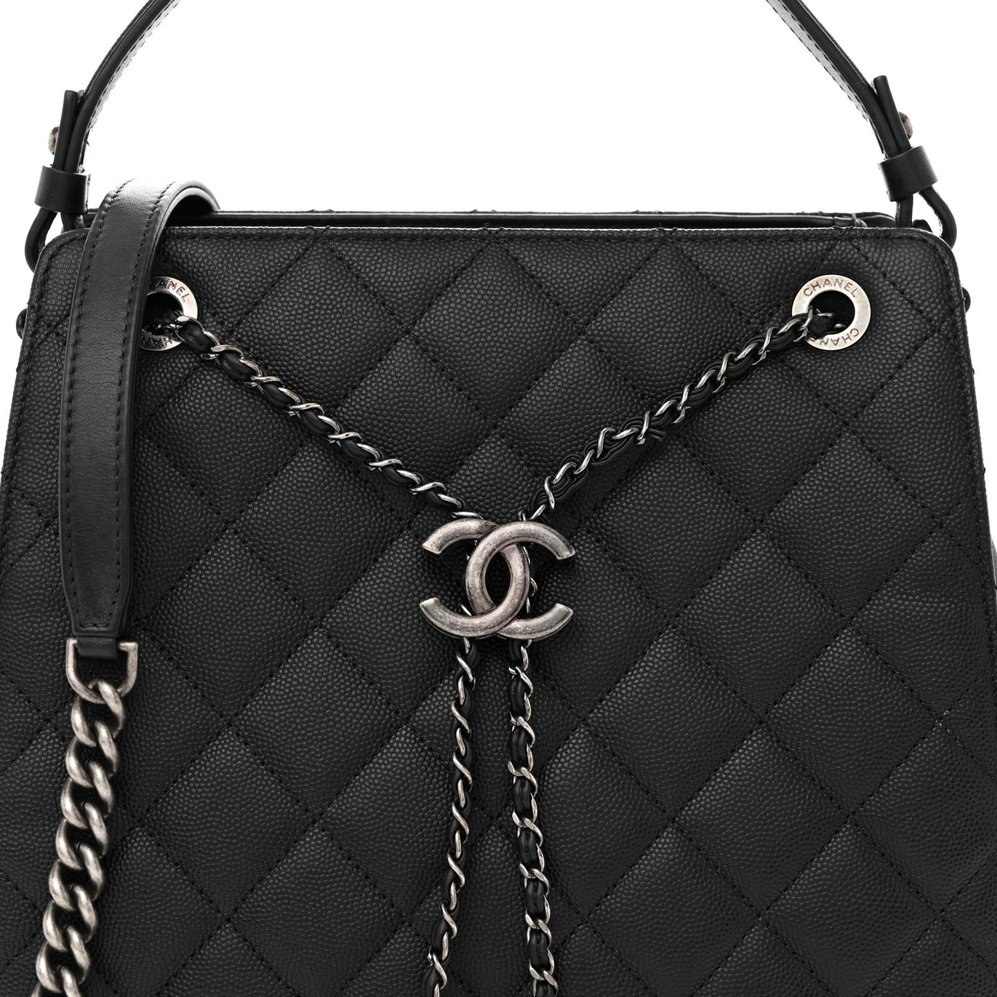 Caviar Quilted Medium CC Bucket Bag Black