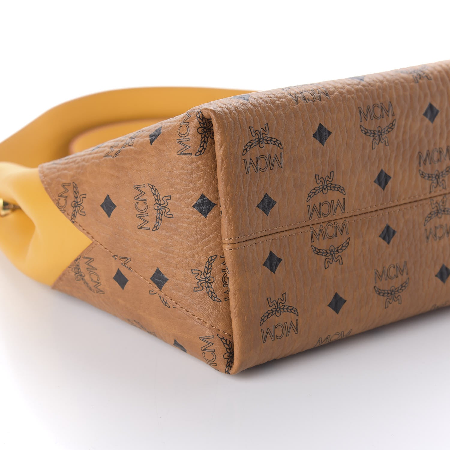 MCM Visetos Medium Klara Hobo Cognac Yellow 6 of 9