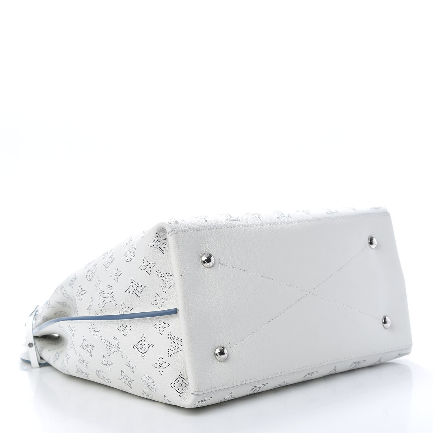Louis Vuitton Mahina Carmel Hobo Snow 3 of 10