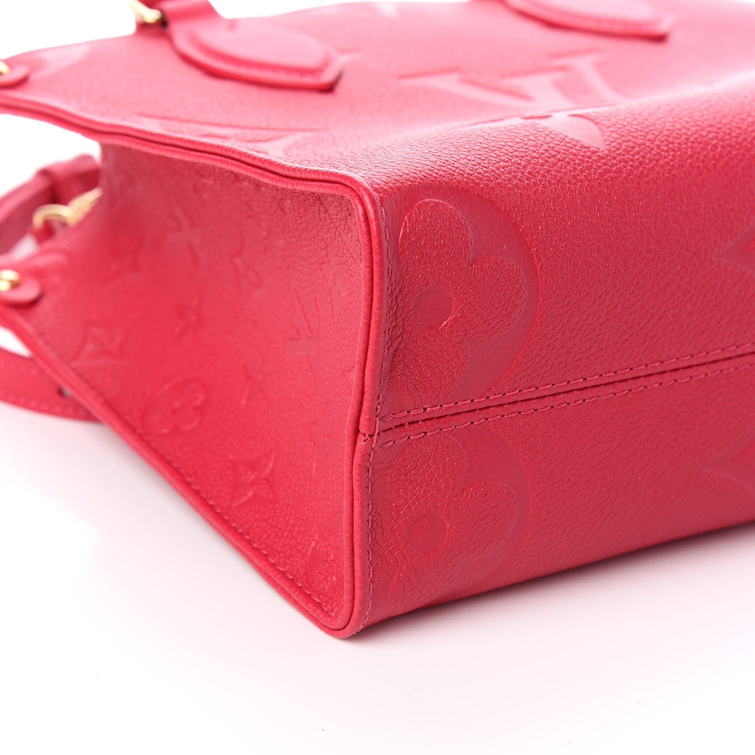 Louis Vuitton Empreinte Monogram Giant Onthego PM Freesia 8 of 9