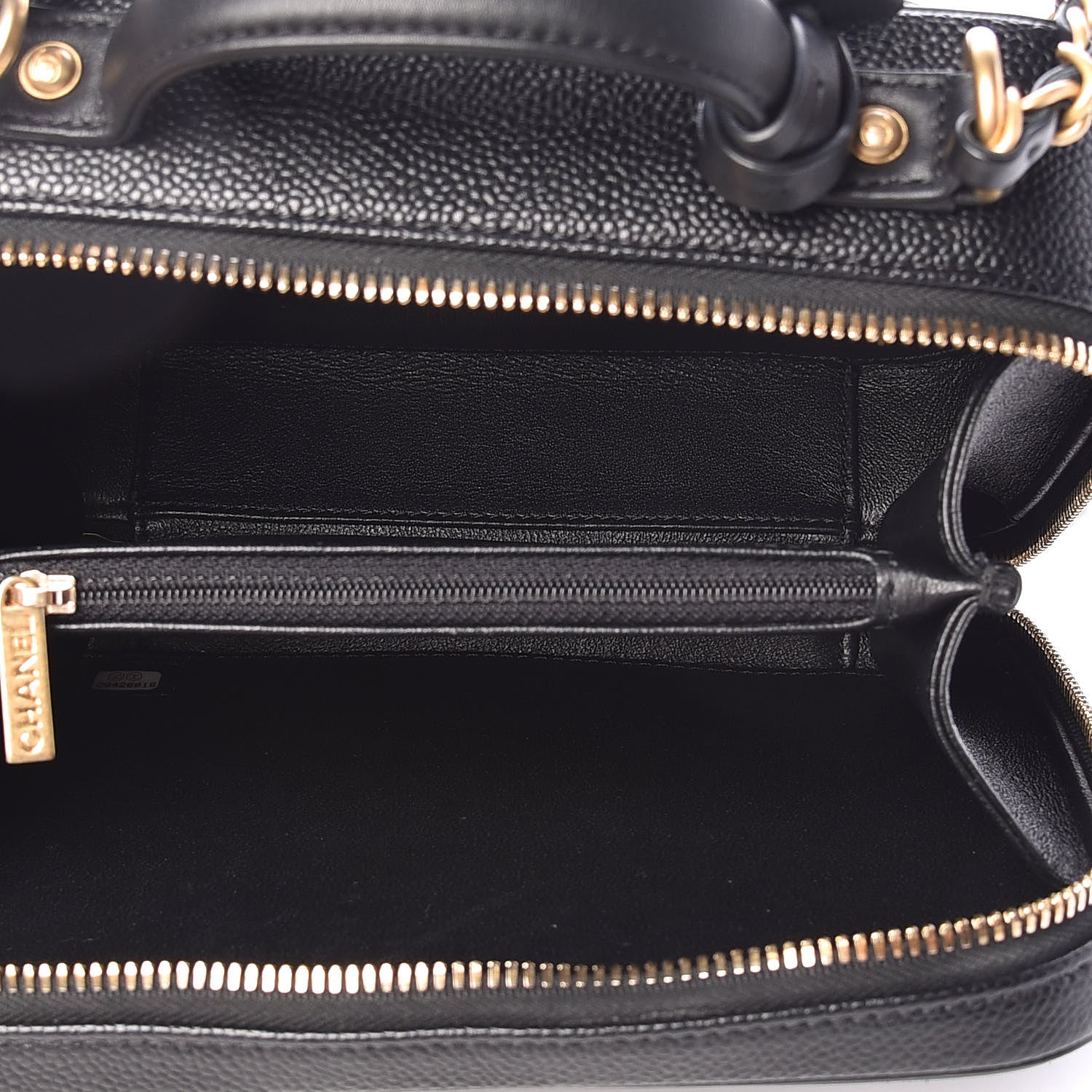Chanel Caviar Quilted Medium CC Filigree Vanity Case Black 5 of 10