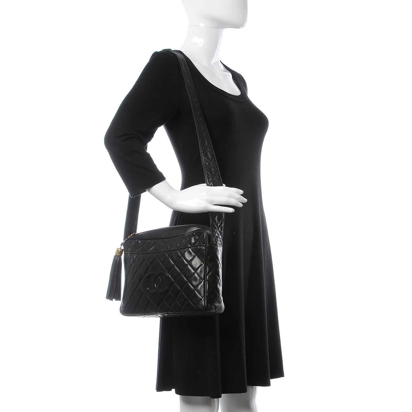 Lambskin Quilted CC Tassel Camera Case Black