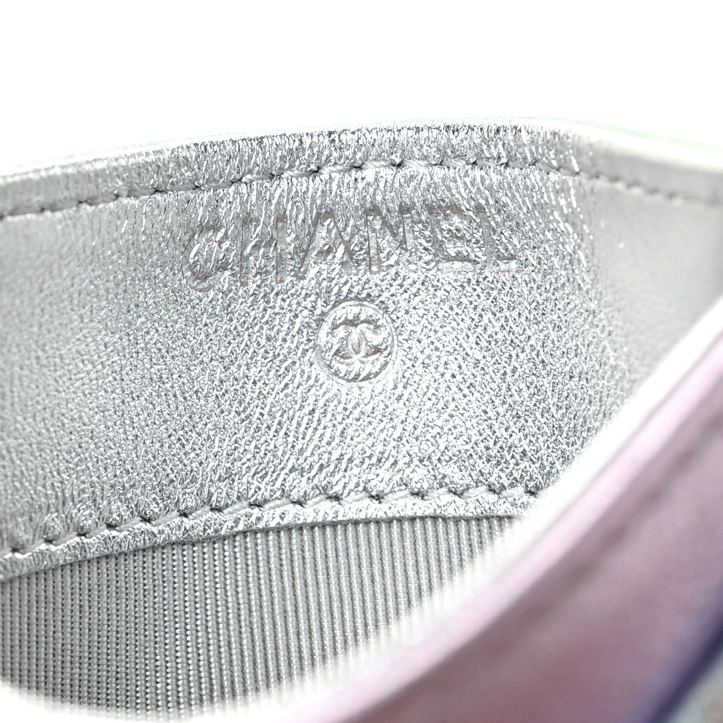 Gradient Metallic Calfskin Quilted Card Holder Silver Blue Yellow Purple