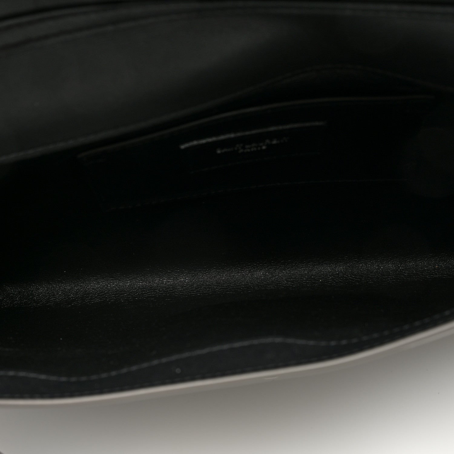 Saint Laurent Metallic Calfskin Manhattan Chain Clutch Metal Argento 5 of 10