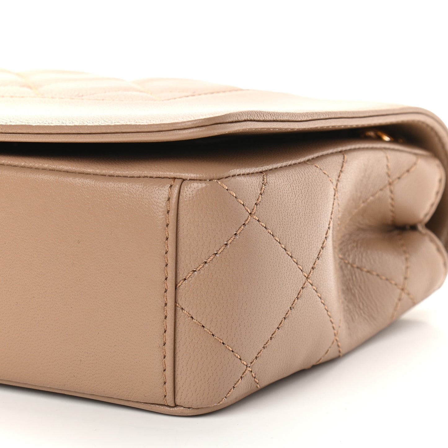 Sheepskin Quilted Medium Vintage Mademoiselle Flap Beige