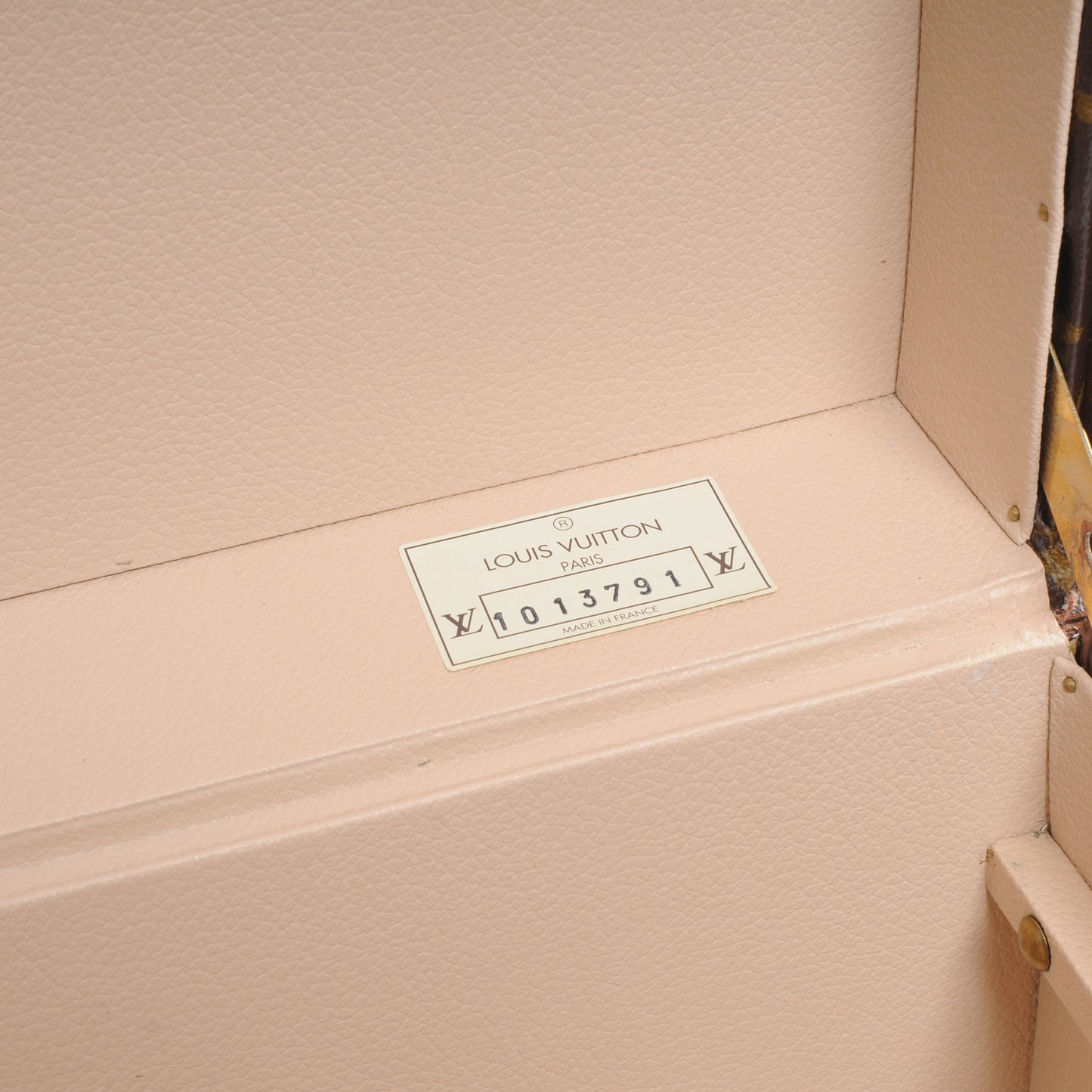 Monogram Alzer 55