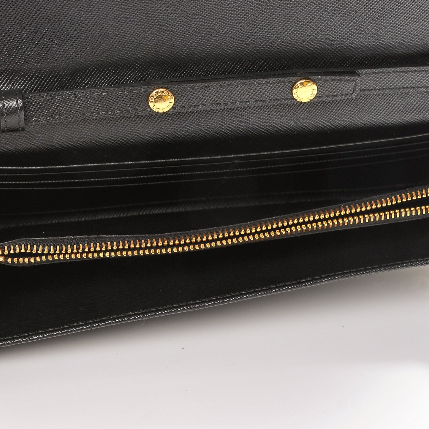 Saffiano Metal Oro Chain Wallet Nero Black