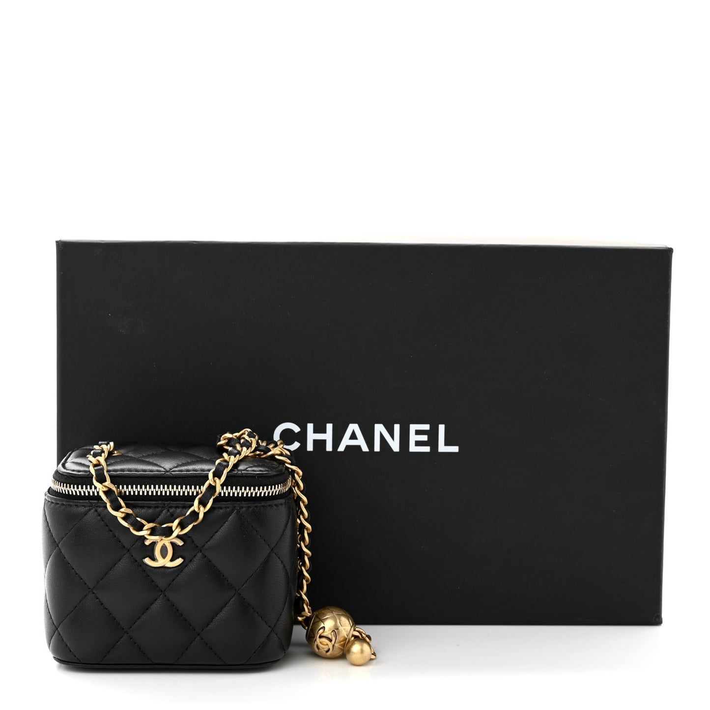 Lambskin Quilted Mini Pearl Crush Vanity Case With Chain Black