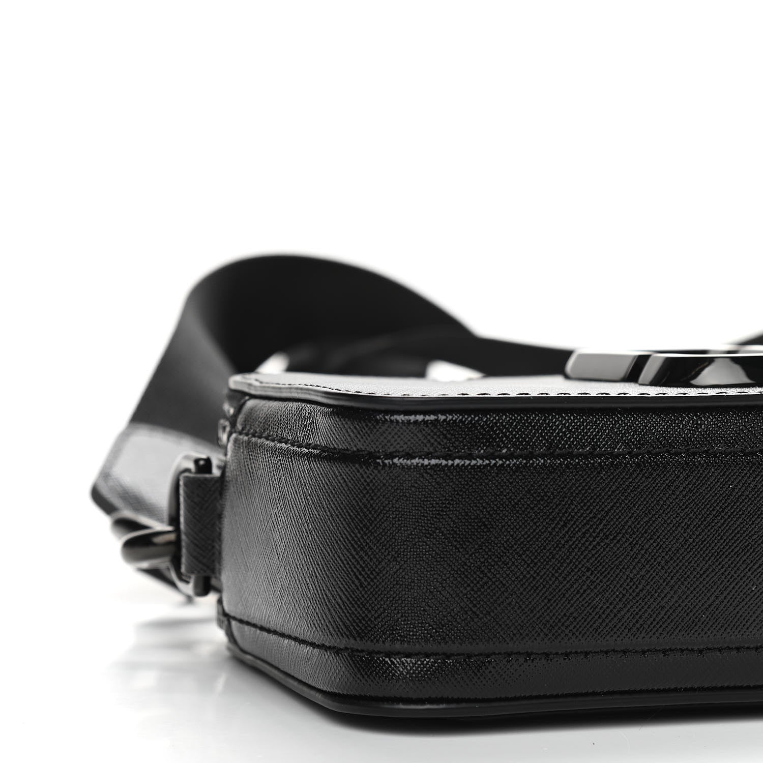 Marc Jacobs Saffiano Snapshot Camera Bag Black 10 of 11