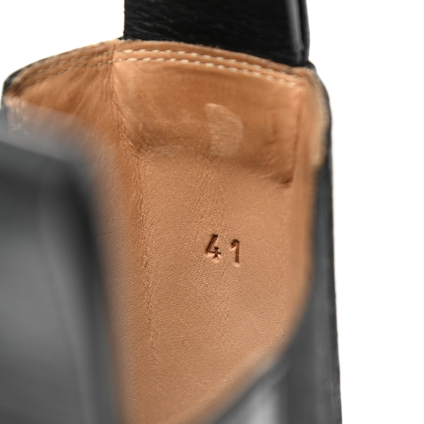 Calfskin The Lug Chelsea Boots 41 Black