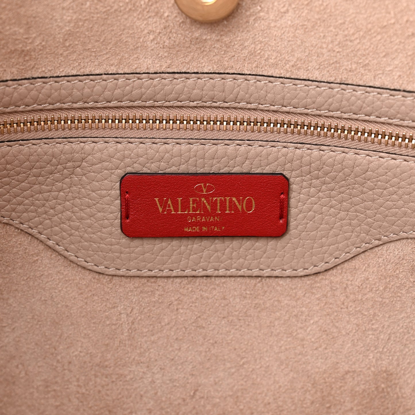 Grained Calfskin Small Rockstud Shoulder Tote Poudre