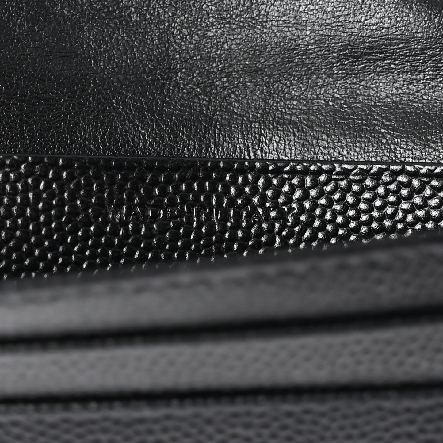 Grain De Poudre Matelasse Chevron Monogram Card Case Black