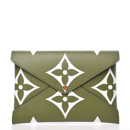 Louis Vuitton Monogram Giant Kirigami Pochette Set 5 of 13