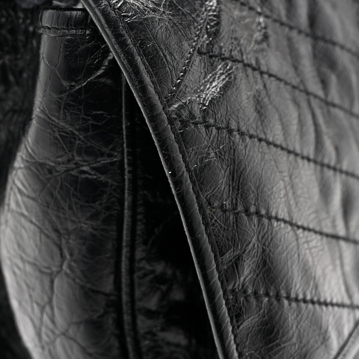 Saint Laurent Crinkled Calfskin Matelasse Monogram Large Niki Chain Satchel Black 12 of 13