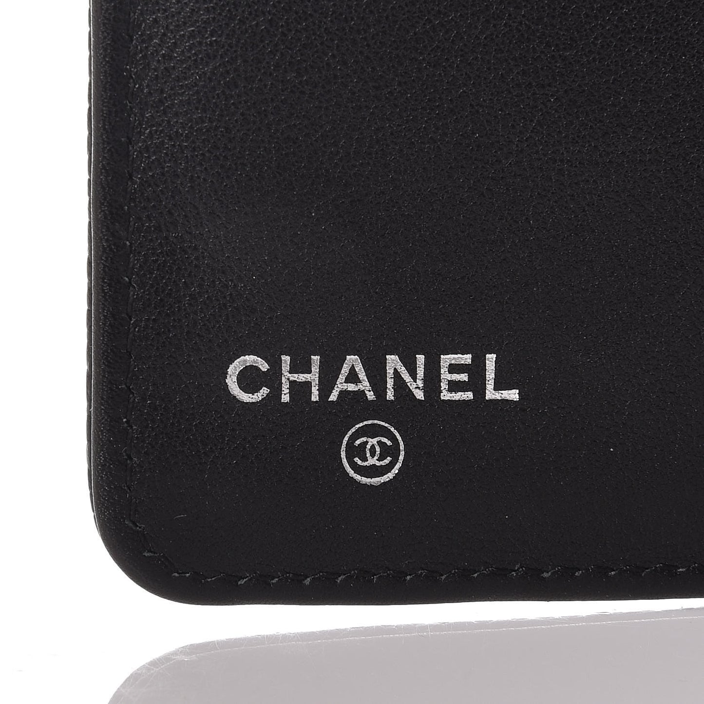 Caviar Timeless CC Zipped Pocket Wallet Black