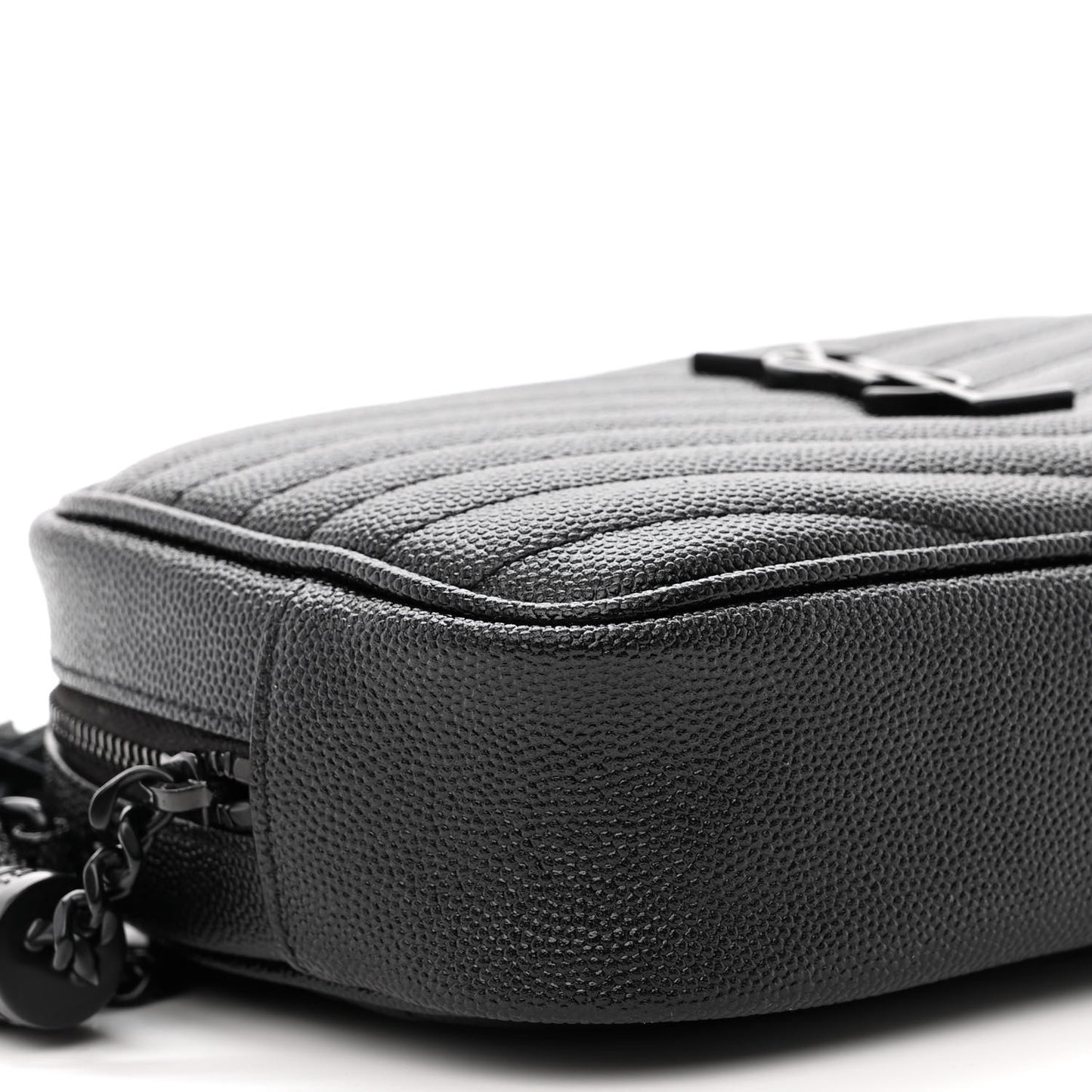 Grain De Poudre Matelasse Monochrome Monogram Mini Lou Camera Bag Black