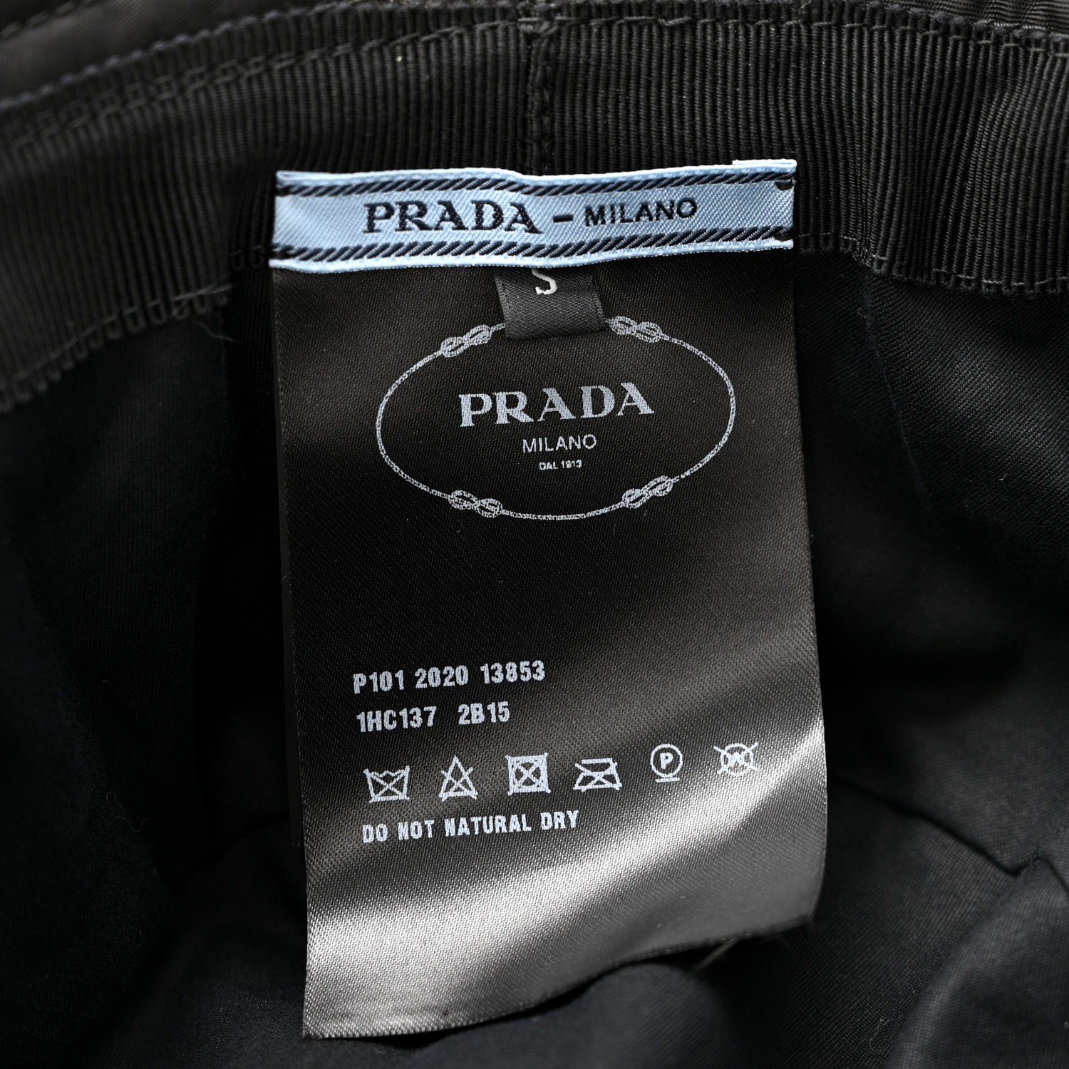 Prada Re-Nylon S Bucket Hat Black 1833177 – FASHIONPHILE