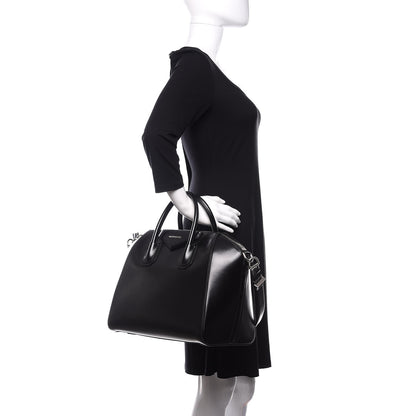 Givenchy Shiny Lord Calfskin Medium Antigona Black 3 of 11