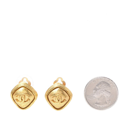 Chanel CC Clip On Earrings Gold 2 of 4