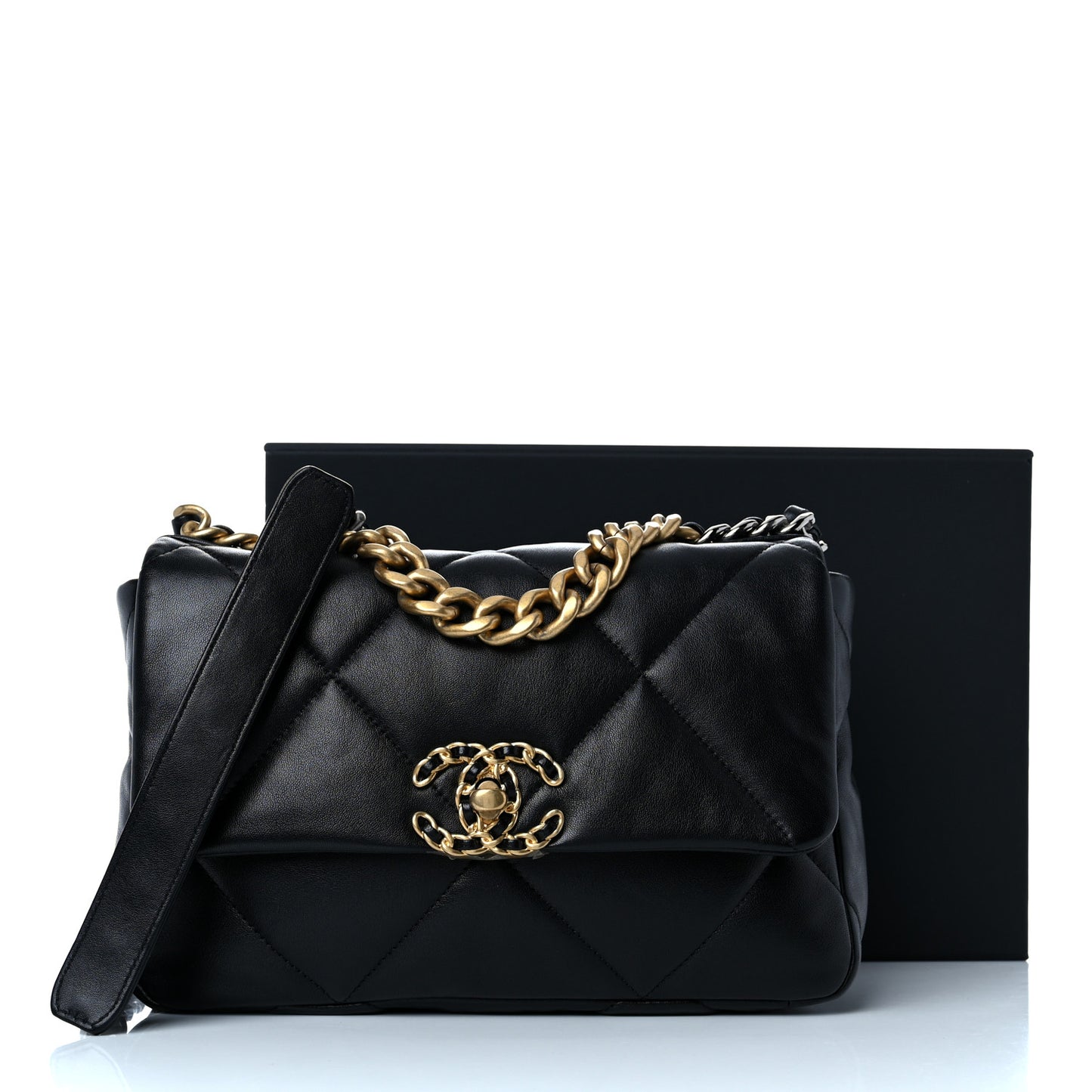 Lambskin Quilted Medium Chanel 19 Flap Black