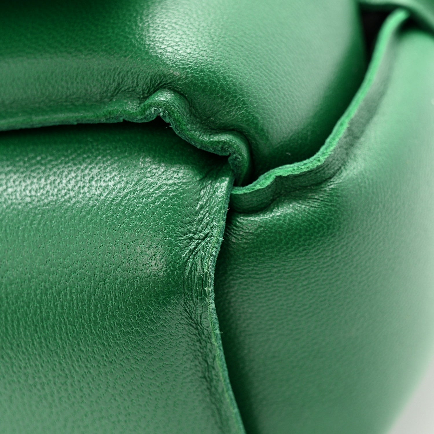 Bottega Veneta Lambskin Maxi Intreccio Padded Chain Cassette Crossbody Bag Racing Green 12 of 12
