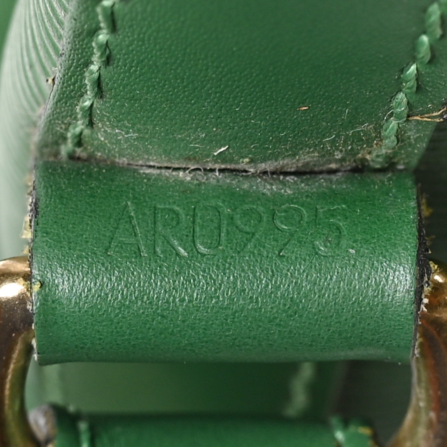 Louis Vuitton Epi Petit Noe Borneo 10 of 10
