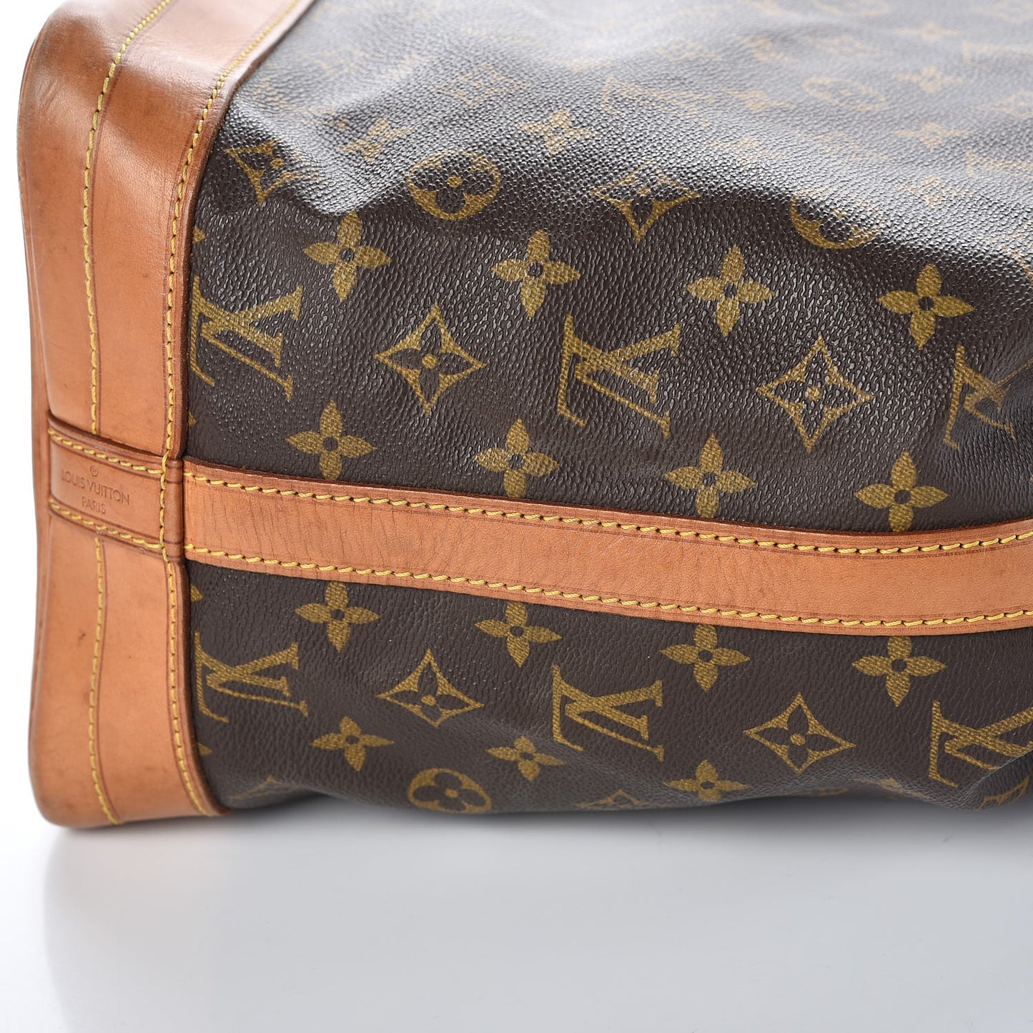 Monogram Noe