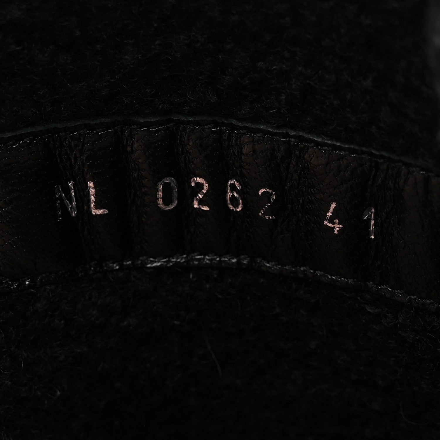 Louis Vuitton Shearling Calfskin Territory Ranger Combat Boots 41 Black 9 of 9