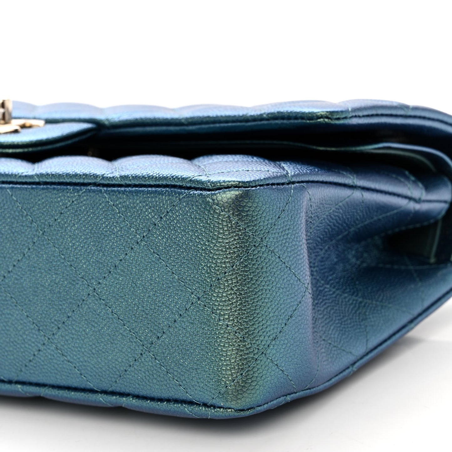 Iridescent Caviar Quilted Medium Double Flap Green