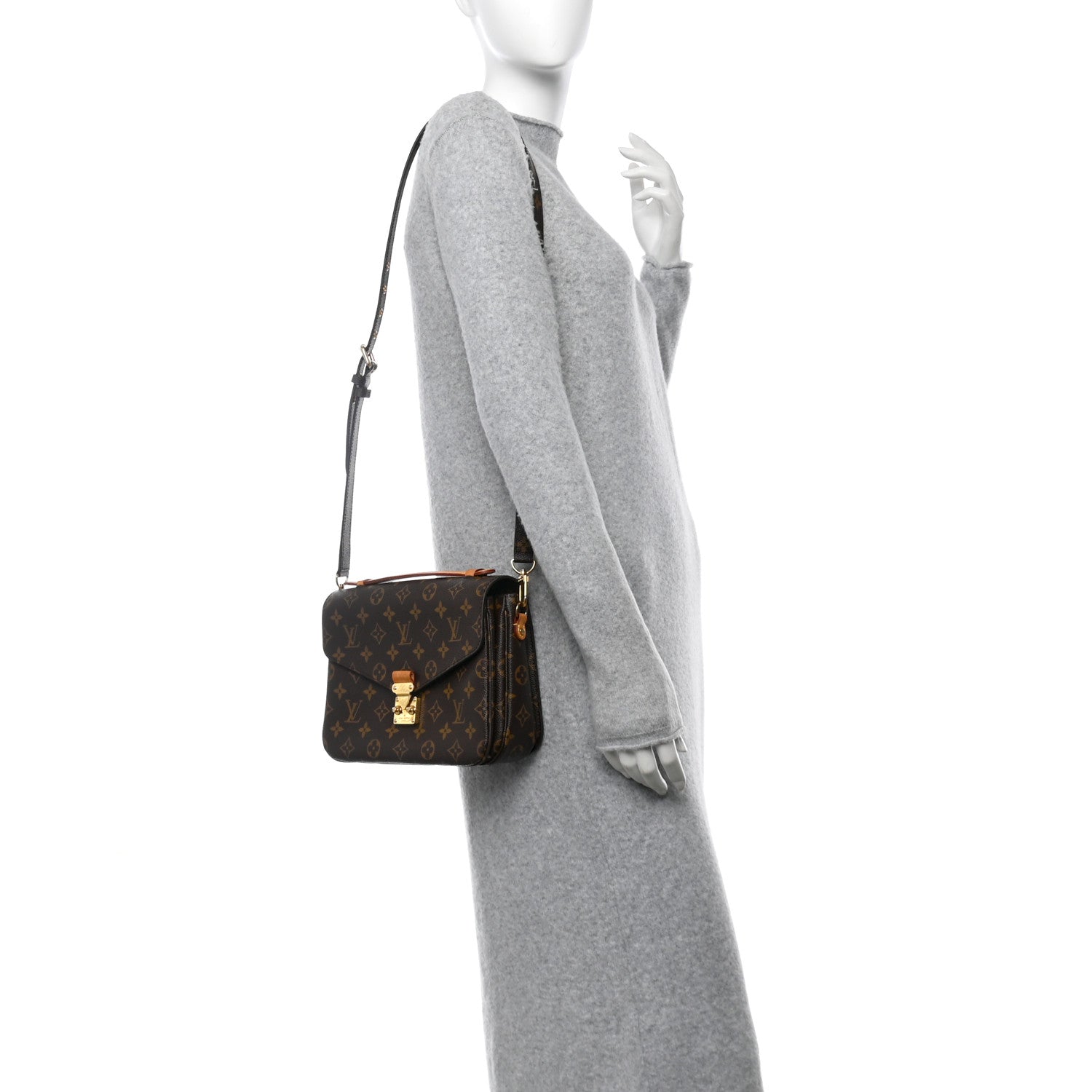 Louis Vuitton Monogram Pochette Metis 2 of 13