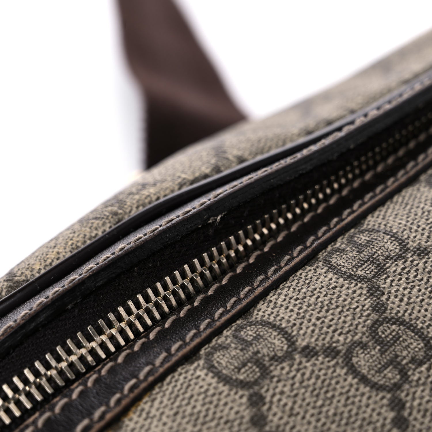 Gucci GG Supreme Monogram Belt Bag Dark Brown 17 of 26