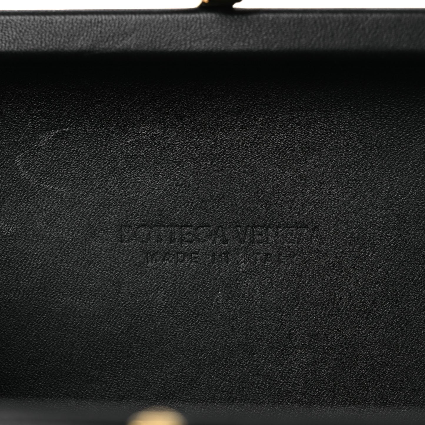 Nappa Intrecciato Knot Clutch Black