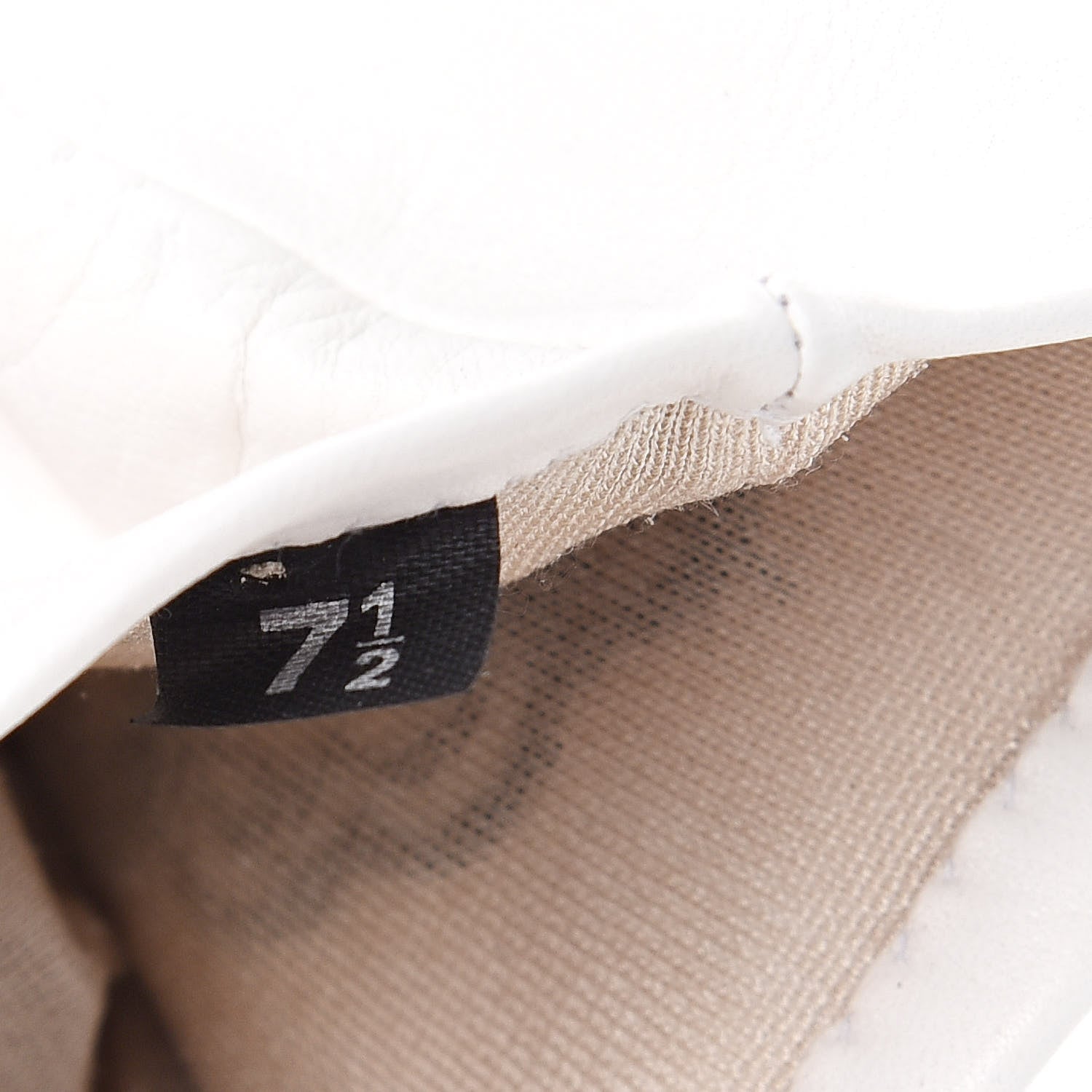Chanel Lambskin Camellia Embroidered CC Gloves 7.5 White 4 of 5