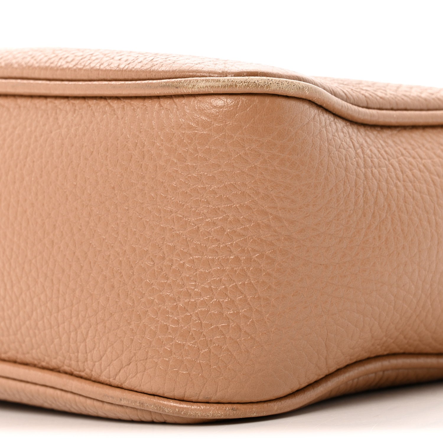 Gucci Pebbled Calfskin Small Soho Disco Bag Camelia 9 of 16