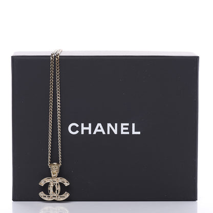 Chanel Tweed Effect CC Necklace Gold 6 of 6