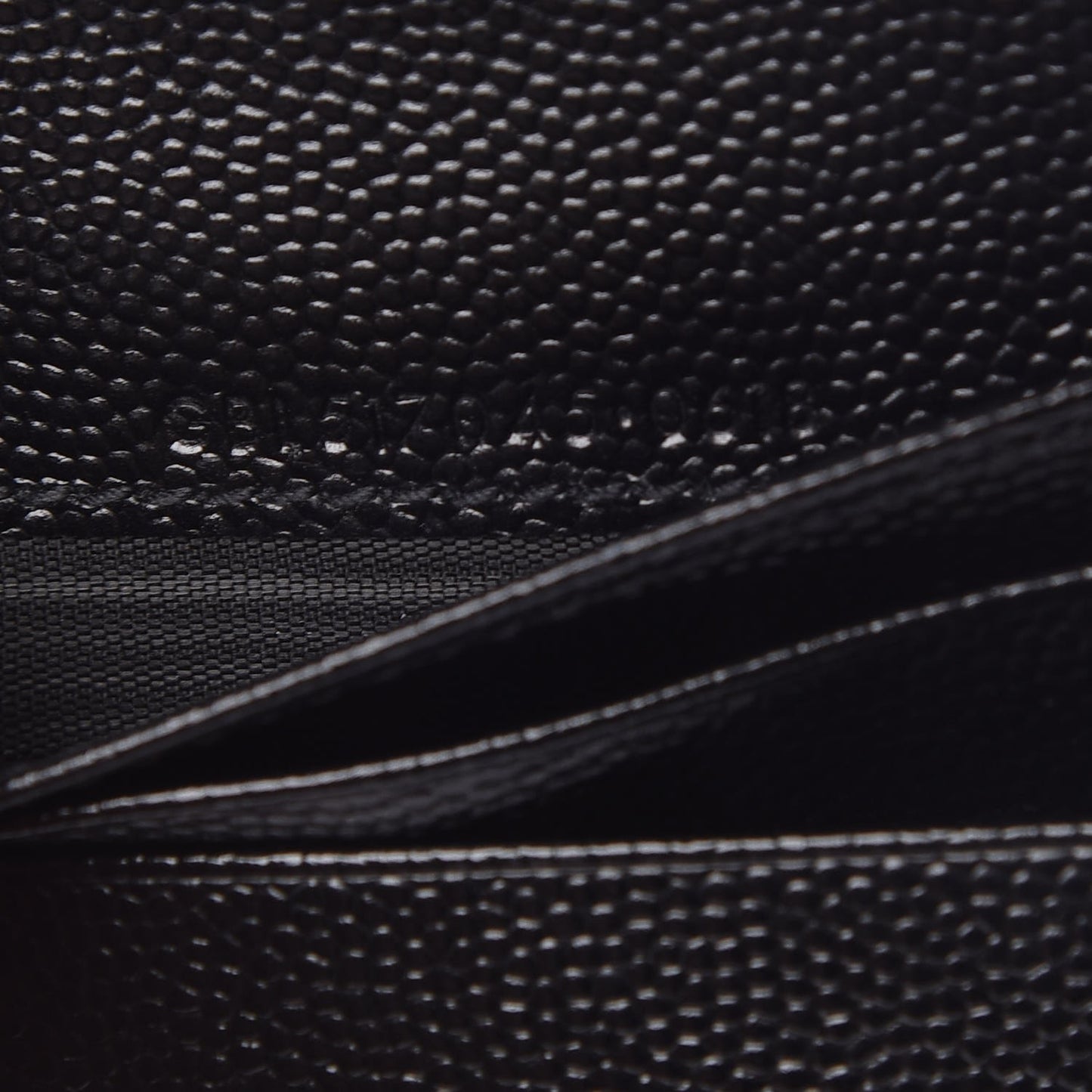 Grain De Poudre Matelasse Chevron Monogram Zipped Card Case Black