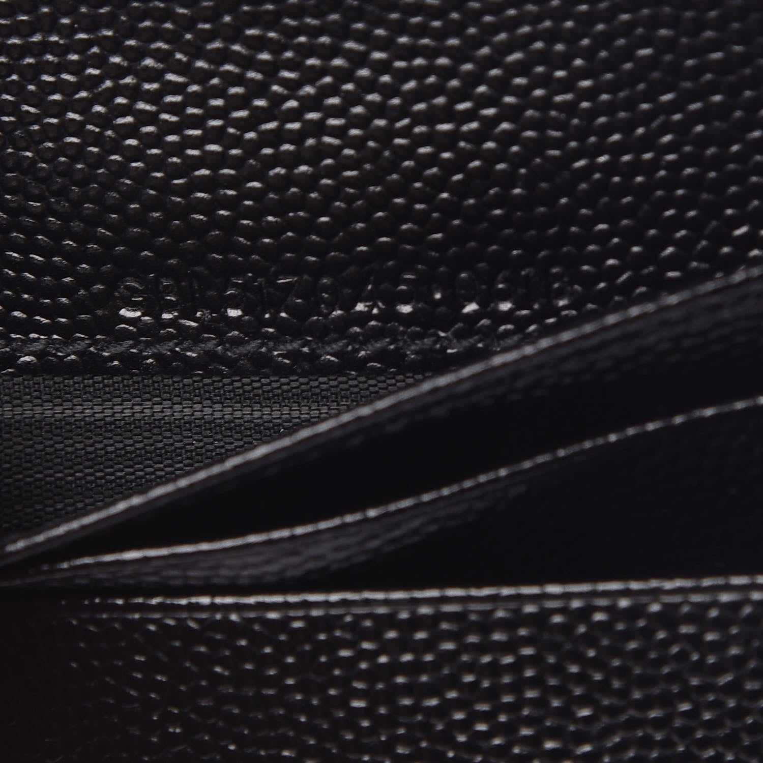 Saint Laurent Grain De Poudre Matelasse Chevron Monogram Zipped Card Case Black 7 of 9
