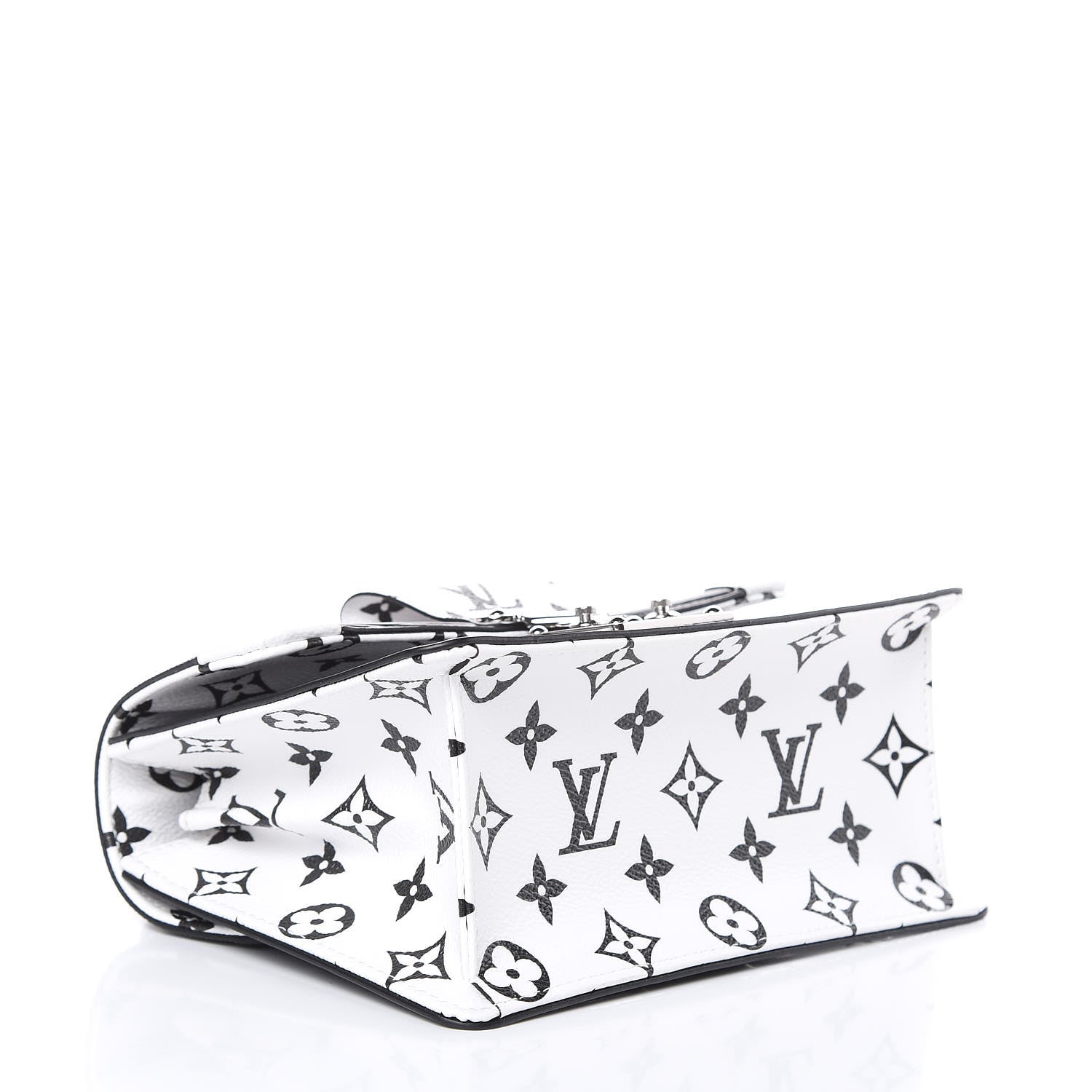 Louis Vuitton Vernis Epi Monogram Wynwood Black White 4 of 9
